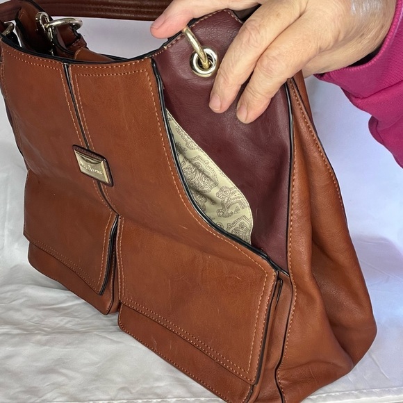 Simply Noelle CrossBody/Shoulder Bag, SZ 15”X6”x 12” Approximate, Many Pockets - Picture 10 of 16